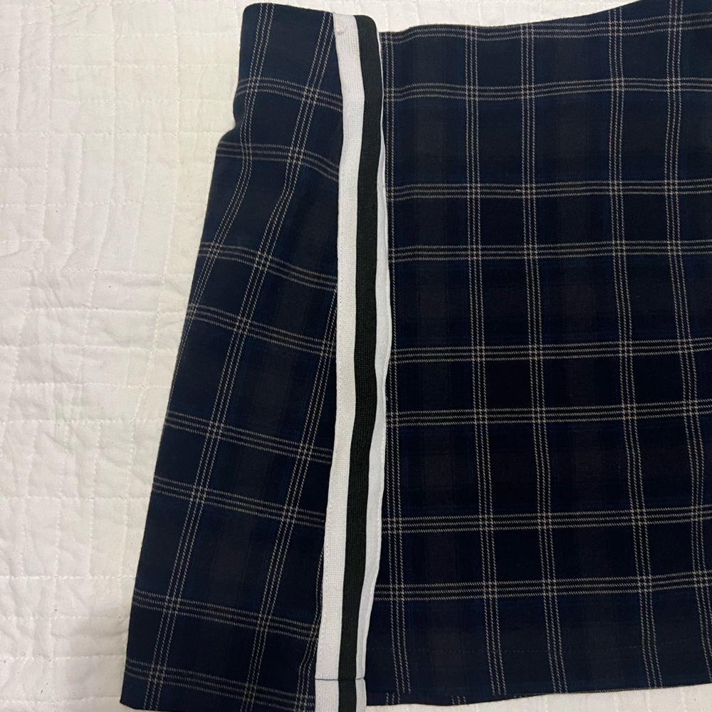 Urban Outfitters Plaid Mini Skirt - Picture 7 of 7